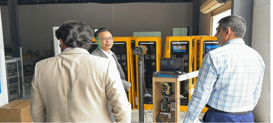 การส่งมอบโครงการระบบที่จอดรถอัจฉริยะ ANPR ในต่างประเทศเสร็จสมบูรณ์แล้ว